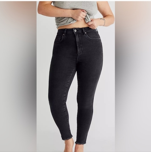 WE THE FREE Raw Hem High Rise Jeggings Black Skinny Jeans Free People Sz 24 New - Picture 16 of 16